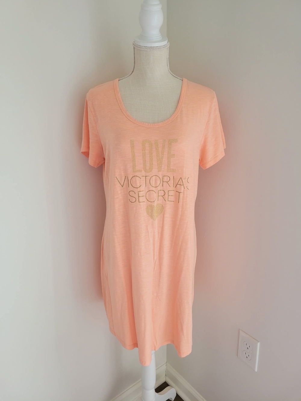 LOVE Victoria's Secret Peach Graphic Sleep Tee